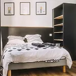 Nouveau Studio Grand Luxe Proximite Siege Michelin